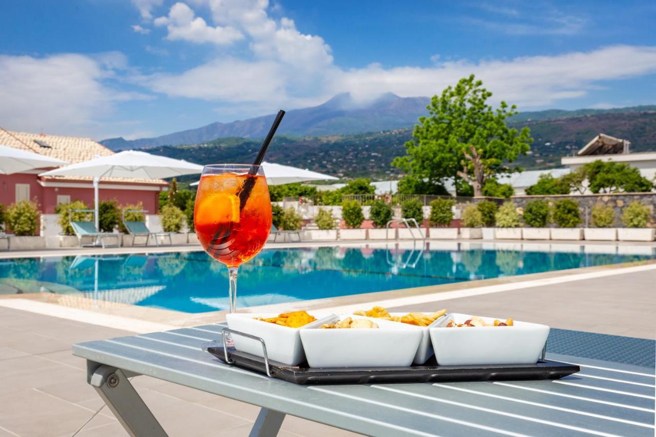 Dipladenia Garden Country Resort Mascali Eksteriør billede