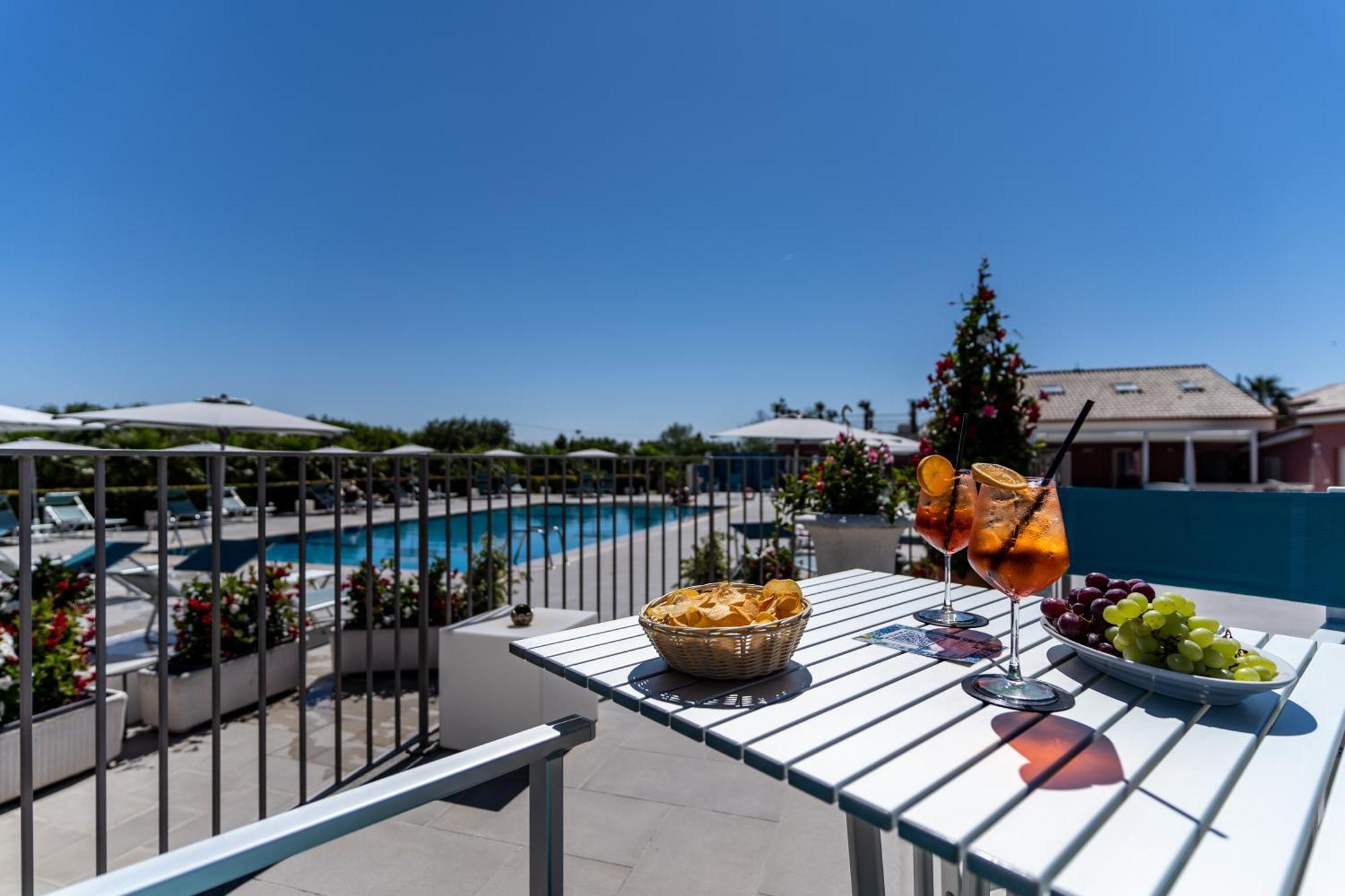 Dipladenia Garden Country Resort Mascali Eksteriør billede
