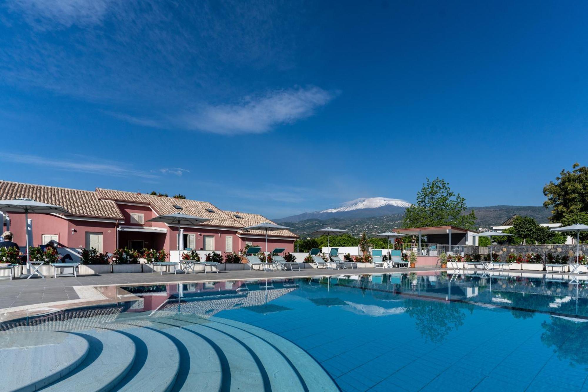 Dipladenia Garden Country Resort Mascali Eksteriør billede